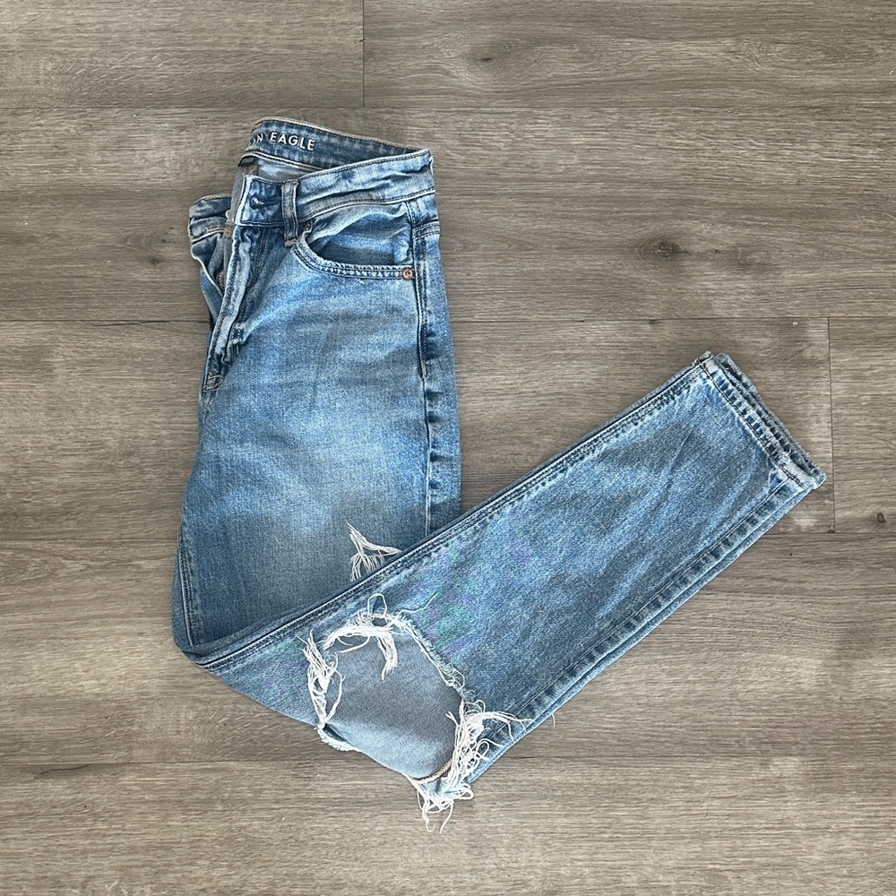 American Eagle Outfitters Light Blue Ripped Women's Jeans